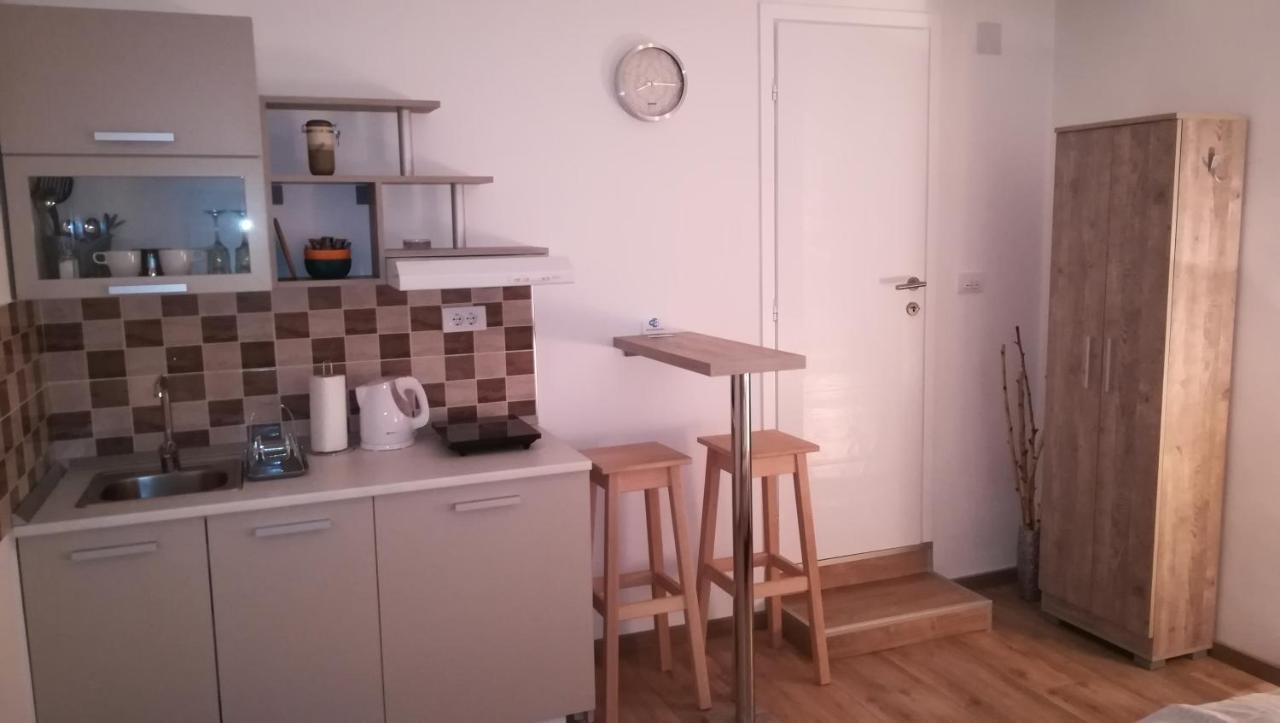 M4U Apartments Ниш Экстерьер фото