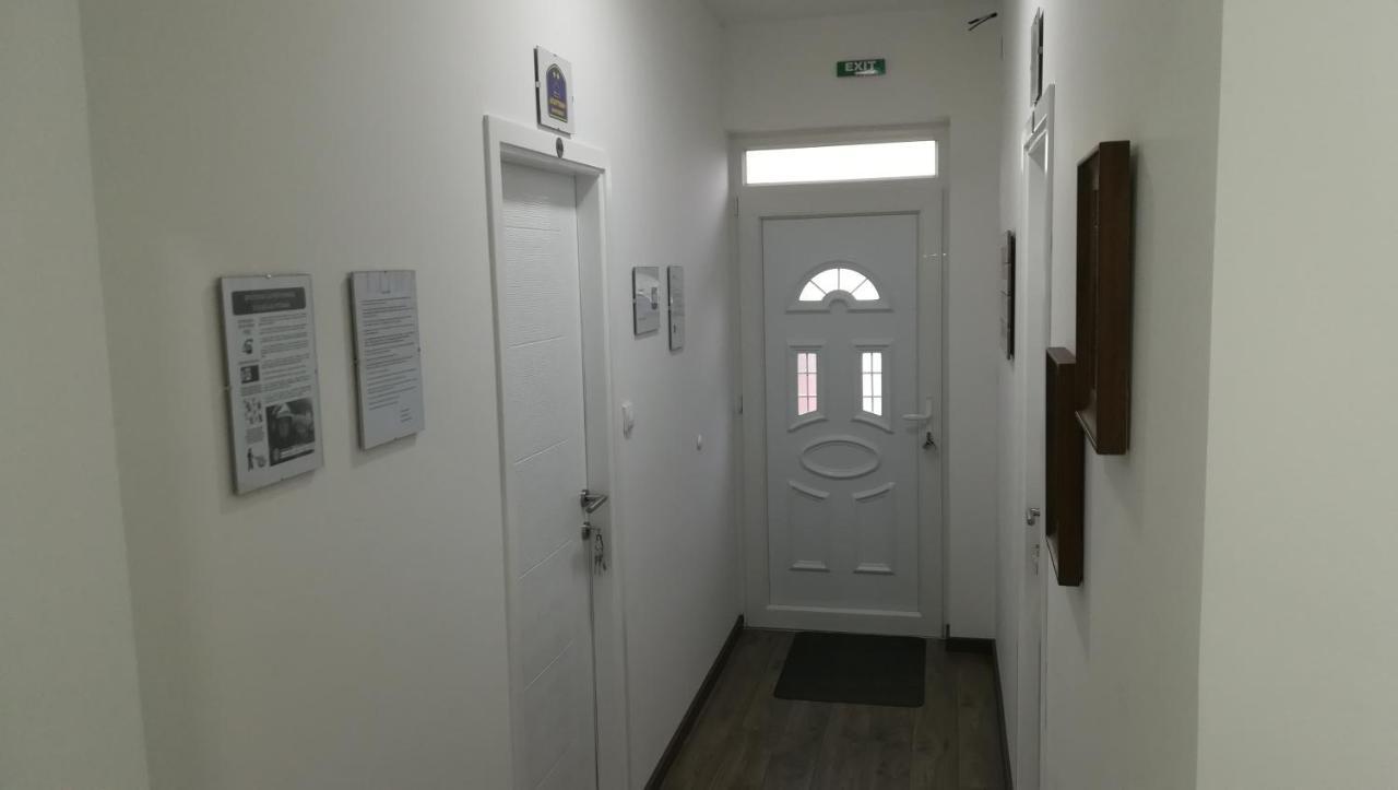 M4U Apartments Ниш Экстерьер фото