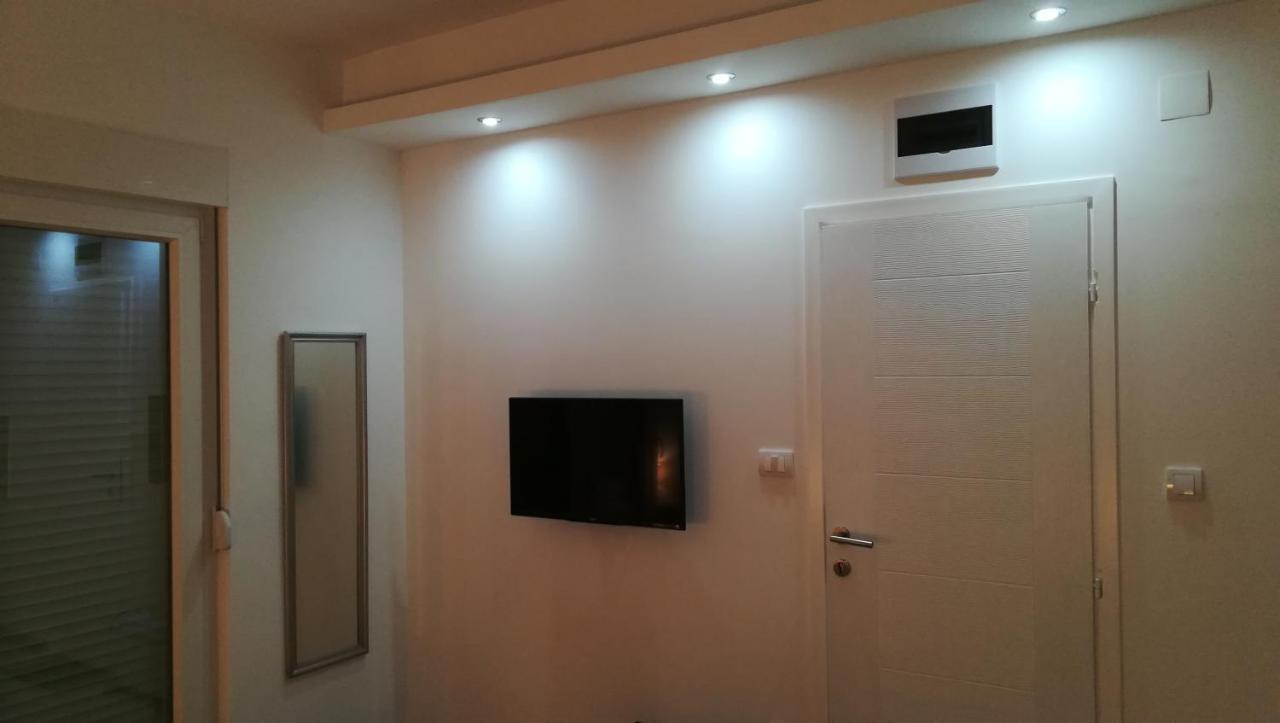 M4U Apartments Ниш Экстерьер фото
