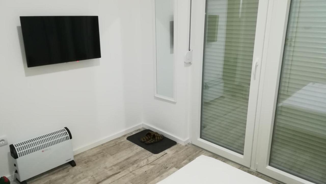 M4U Apartments Ниш Экстерьер фото