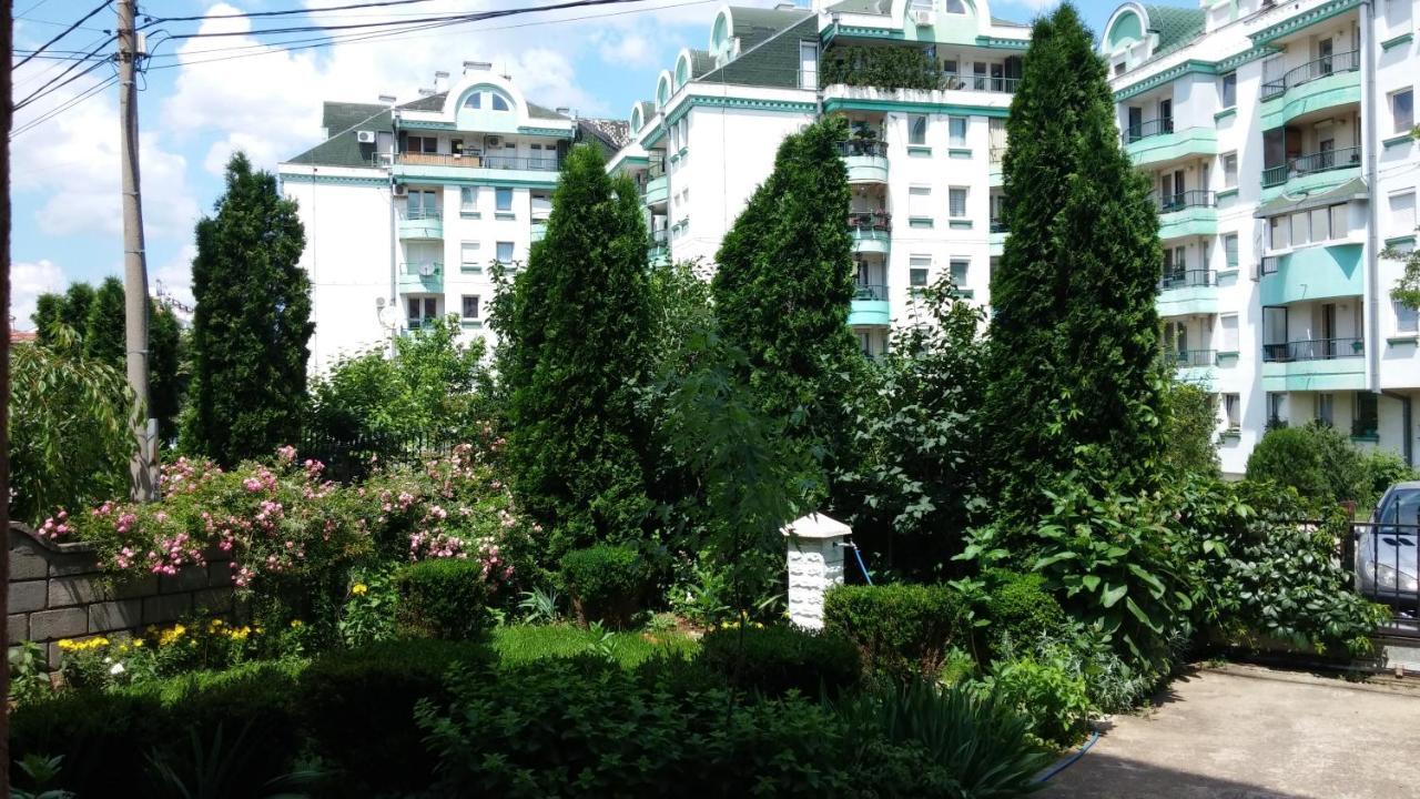 M4U Apartments Ниш Экстерьер фото