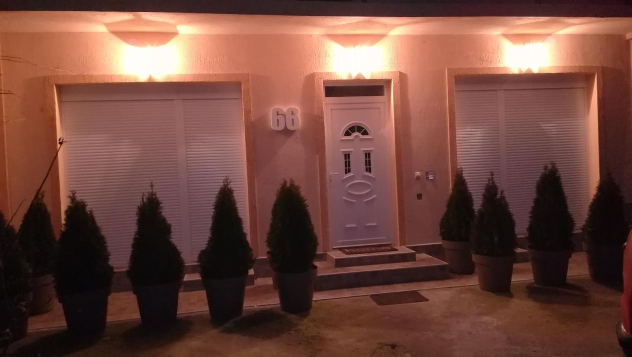 M4U Apartments Ниш Экстерьер фото